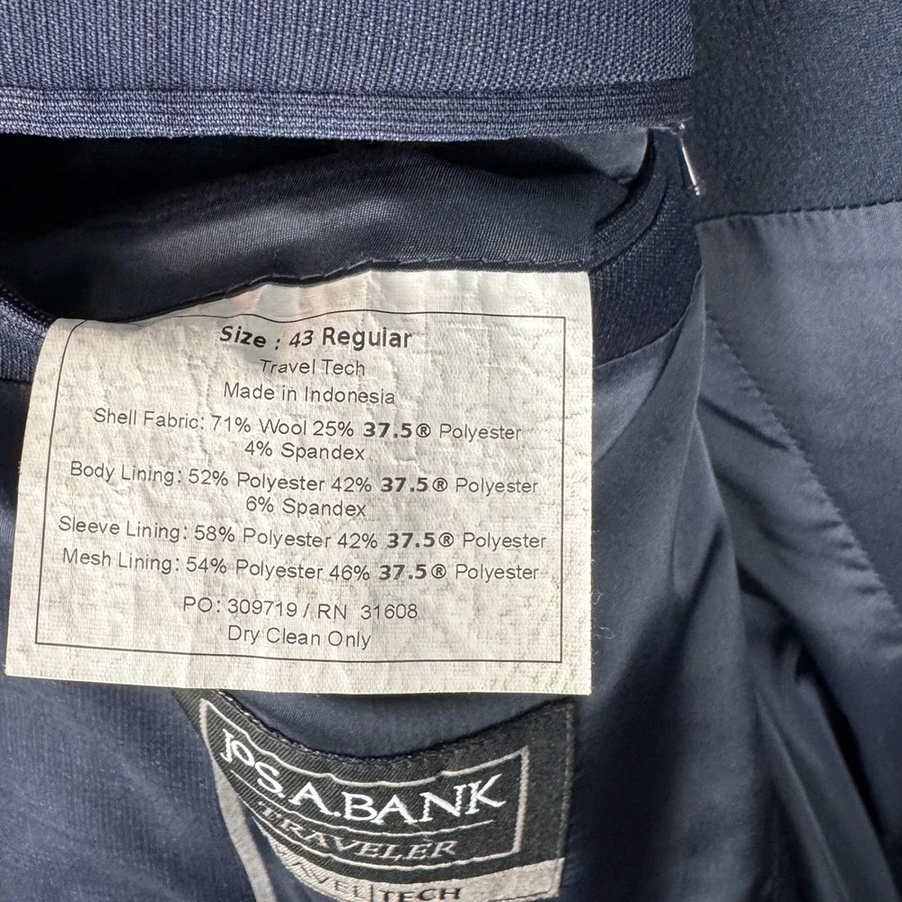 Jos A Bank Traveler Travel Tech Blazer Mens 43 Regular Navy Blue Slim Fit Jacket